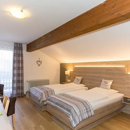 Guest house Gaestehaus Funk 3*